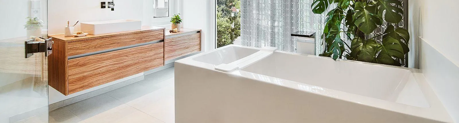 Freistehende Badewanne